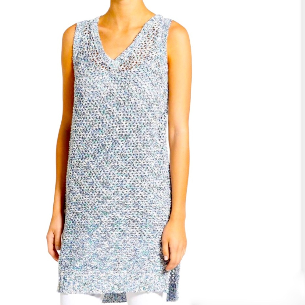 Open knit tunic